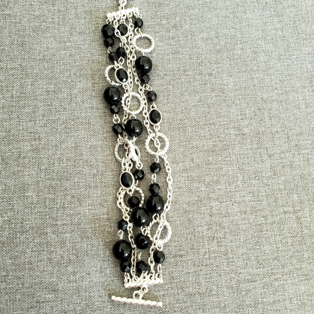 Black House White Market Bracelet Toggle Clasp